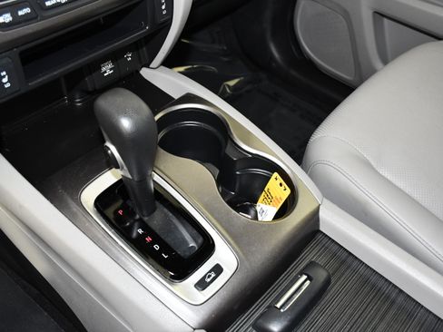 Used 2019 Honda Ridgeline RTL image 22
