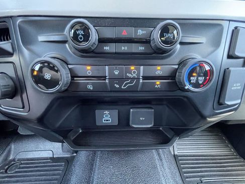 New 2025 Ford F250 XL RWD image 17