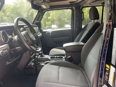 Used 2022 Jeep Wrangler Unlimited Sport AWD/4WD image 15