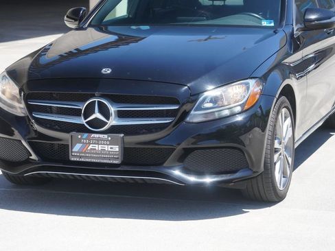 Used 2018 Mercedes-Benz C 300 4MATIC Sedan image 38