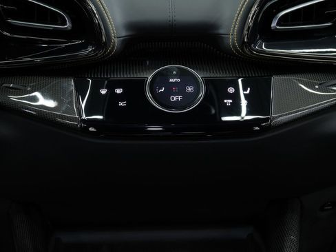 Used 2023 Ferrari Purosangue image 34