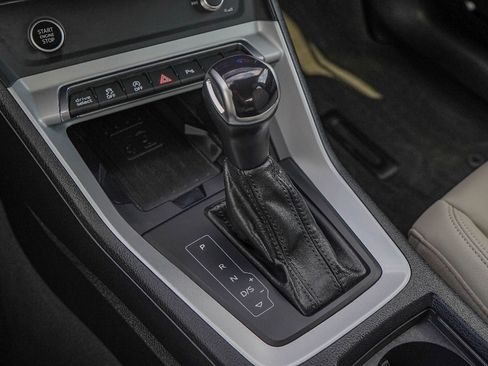 Certified 2023 Audi Q3 2.0T Premium Plus w/ Premium Plus Package image 19