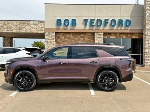 Certified 2025 Chevrolet Traverse RS w/ LPO, Floor Liner Package FWD image 2