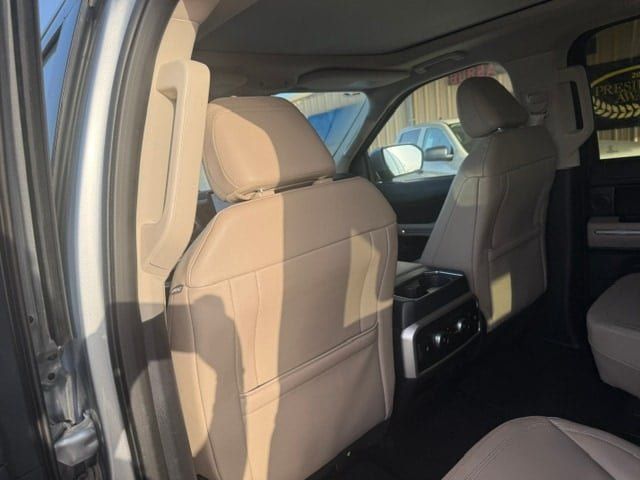Used 2023 Ford Expedition Max Limited RWD image 10