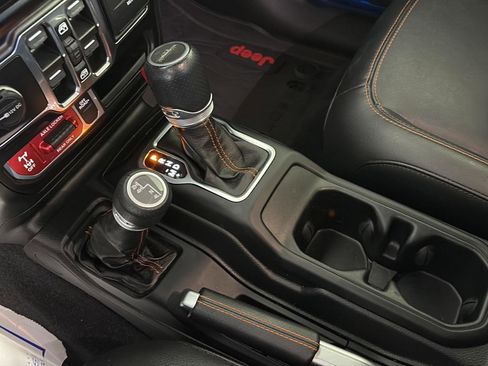 Used 2022 Jeep Gladiator Mojave w/ LED Lighting Group image 37