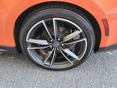 Used 2018 Chevrolet Camaro LT w/ Hot Wheels Edition image 30