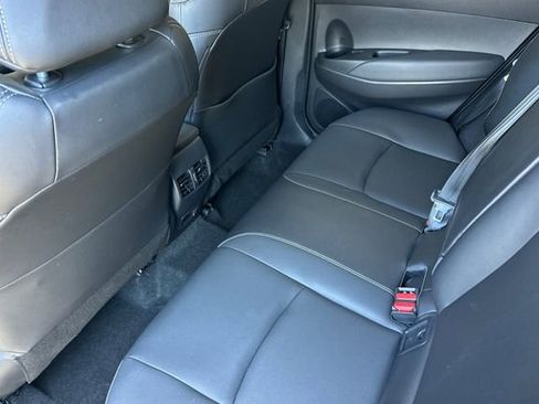 Certified 2022 Toyota Corolla Cross XLE FWD image 16