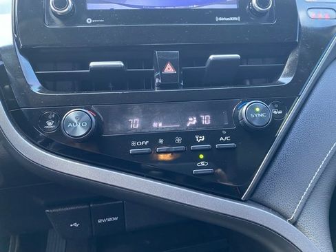 Used 2023 Toyota Camry SE image 21