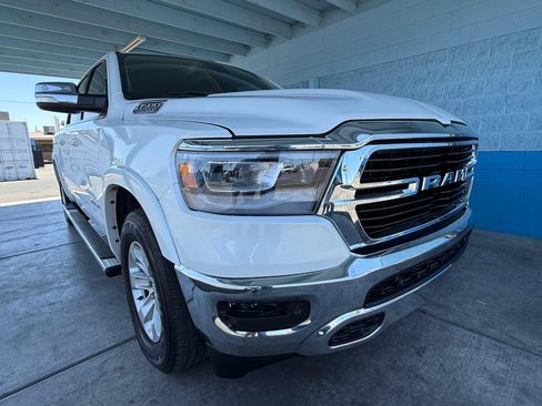 Used 2020 RAM 1500 Laramie AWD/4WD image 1
