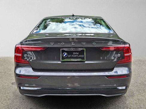 Used 2024 Volvo S60 B5 Plus FWD image 4
