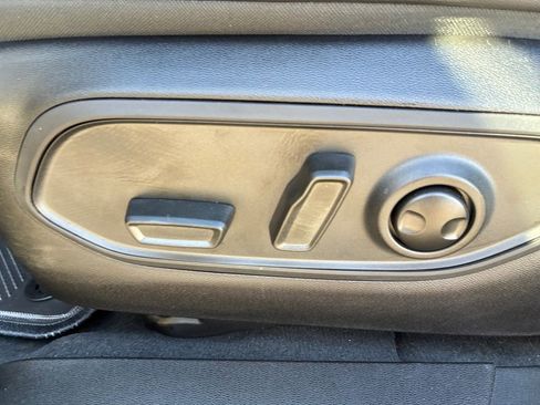 New 2026 Jeep Cherokee Laredo image 25