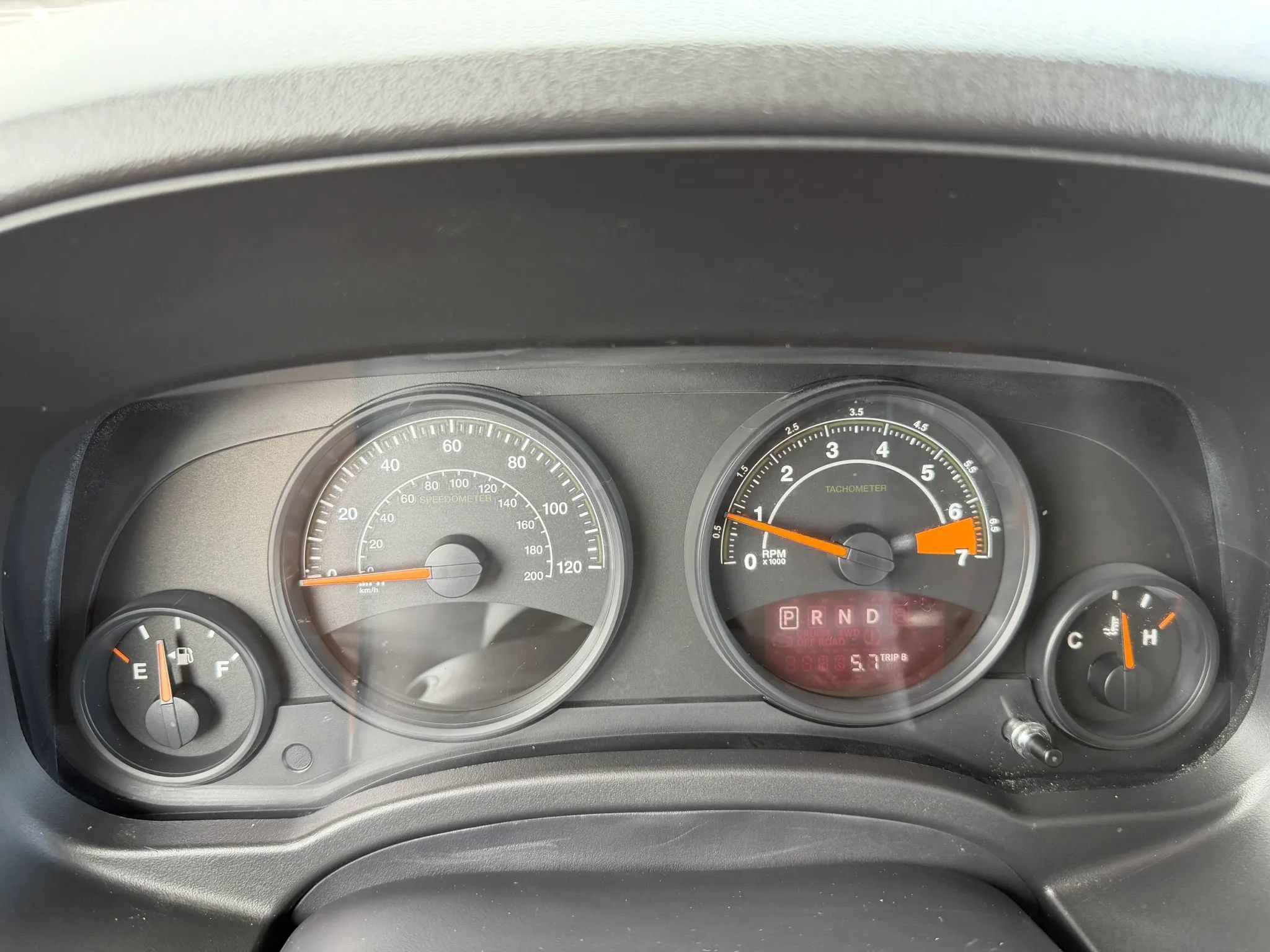 Used 2015 Jeep Patriot High Altitude AWD/4WD image 18