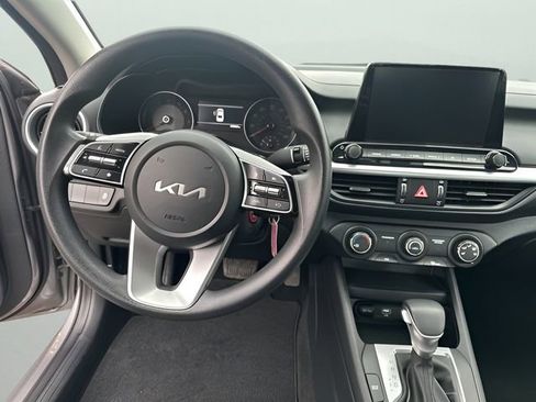Used 2024 Kia Forte LXS FWD image 18