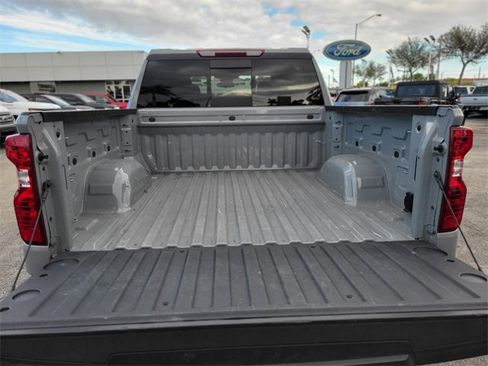 Used 2024 Chevrolet Silverado 1500 LT w/ Convenience Package II image 6
