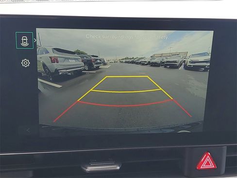 New 2026 Kia Carnival image 16