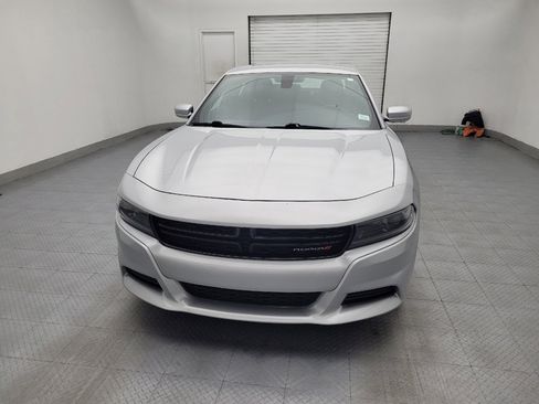 Used 2022 Dodge Charger SXT RWD image 15