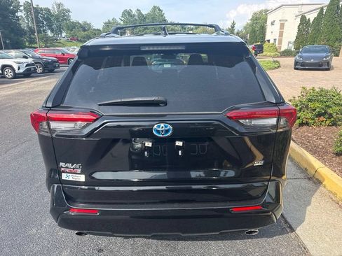 Used 2023 Toyota RAV4 SE w/ Weather & Moonroof Package AWD/4WD image 3