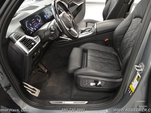 Used 2023 BMW X7 M60i w/ Climate Comfort Package AWD/4WD image 19