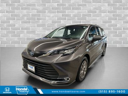 Used 2023 Toyota Sienna XLE