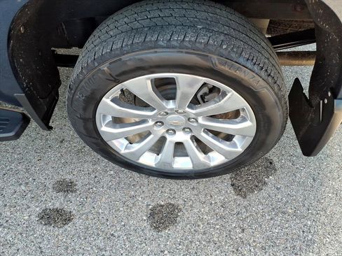 Certified 2022 Chevrolet Silverado 1500 High Country image 11