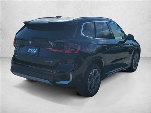 Used 2025 BMW X1 xDrive28i w/ Technology Package AWD/4WD image 5