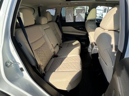 Used 2022 Nissan Murano Platinum w/ Cargo Package image 22