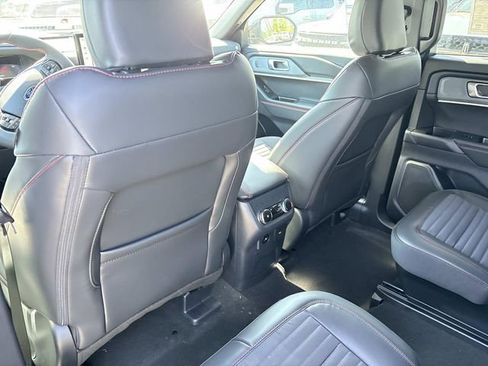 New 2026 Ford Explorer ST-Line AWD/4WD image 17
