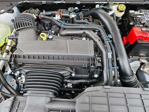 New 2025 Ford Maverick Lobo image 17