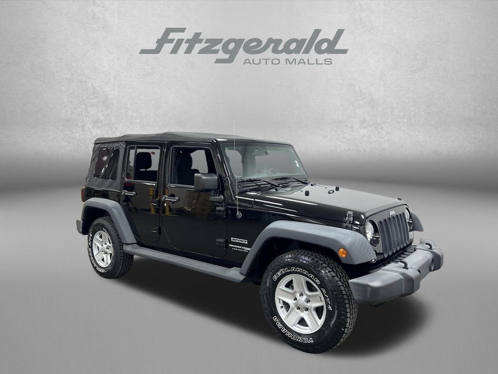 Used 2018 Jeep Wrangler Unlimited Sport w/ Connectivity Group AWD/4WD image 7