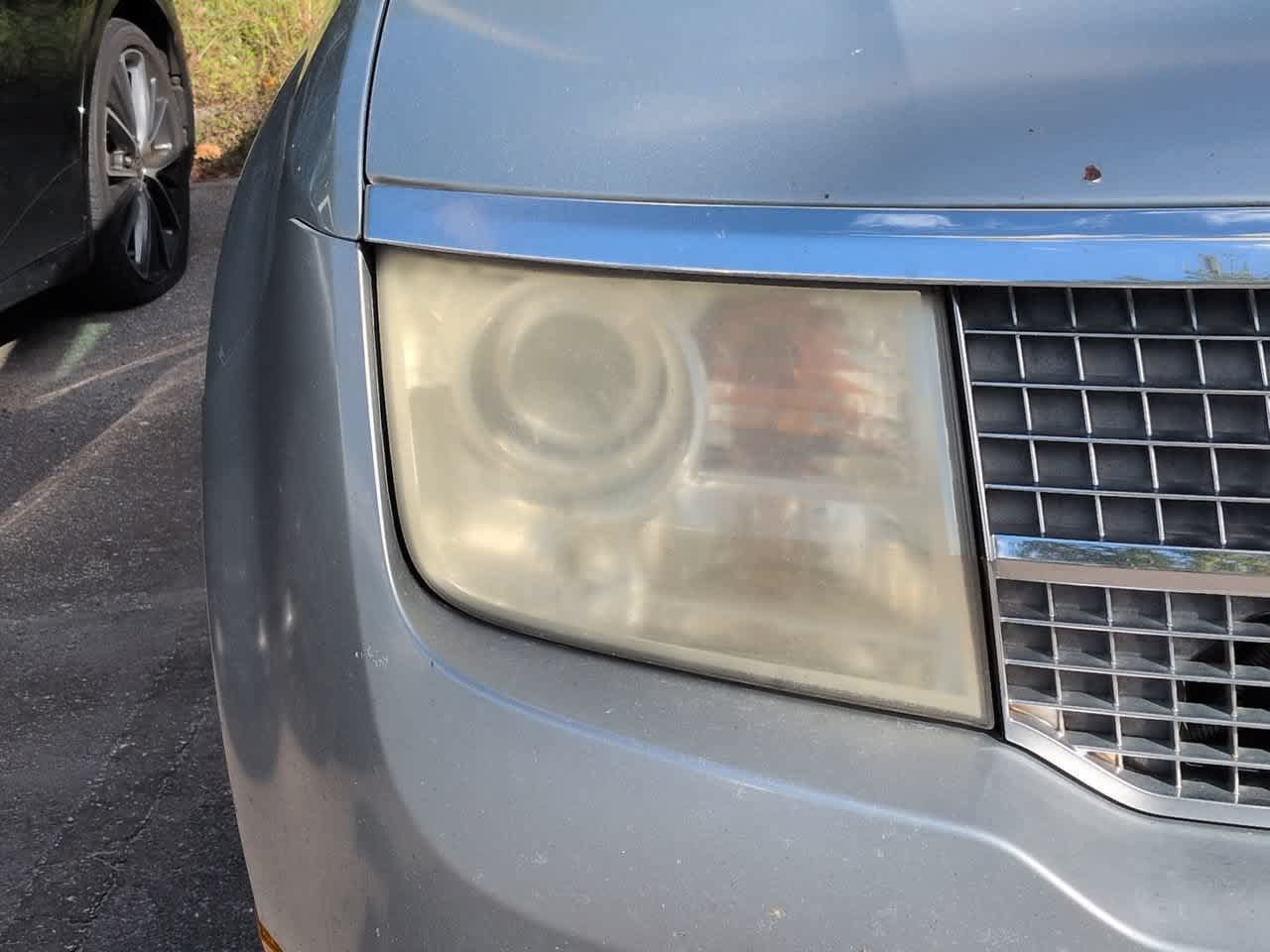 Used 2007 Lincoln MKX AWD image 9