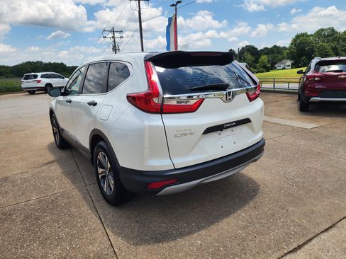 Used 2018 Honda CR-V LX image 7