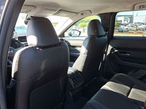 Used 2024 MAZDA CX-50 AWD 2.5 S w/ Accent Package image 8