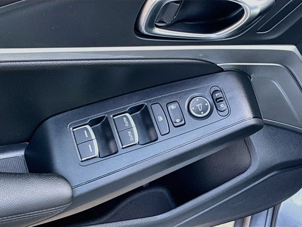 Used 2024 Acura Integra FWD image 17