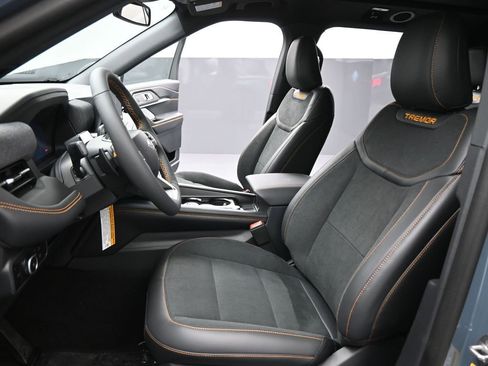 New 2026 Ford Explorer Tremor image 9