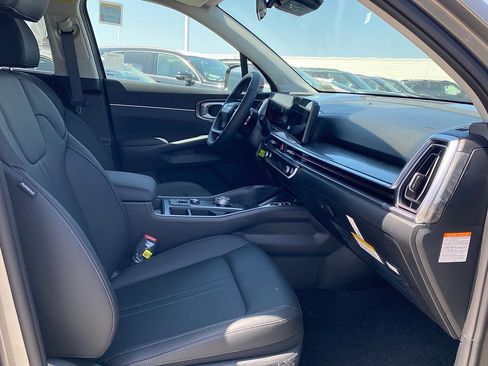 New 2026 Kia Sorento EX AWD/4WD image 28