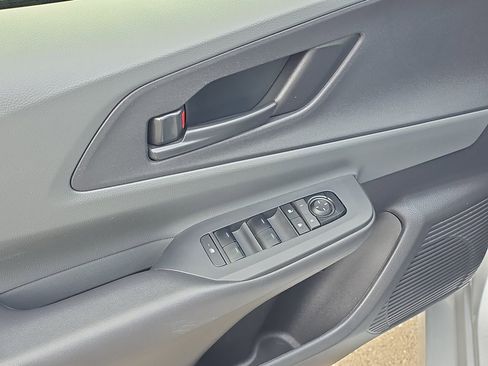 Used 2024 Toyota Prius LE image 12