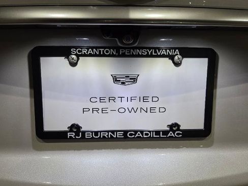 Used 2024 Cadillac XT6 Premium Luxury w/ Technology Package image 12