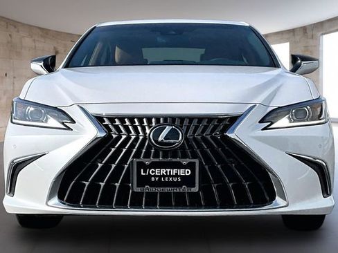 Used 2023 Lexus ES 350 w/ Premium Package image 2