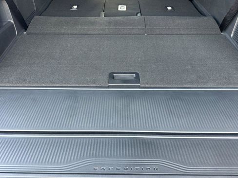 New 2026 Ford Expedition Tremor image 13