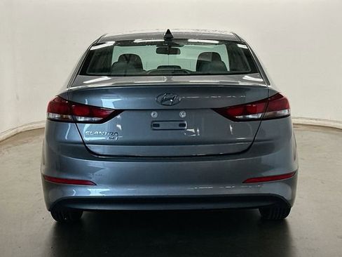 Used 2017 Hyundai Elantra SE FWD image 4