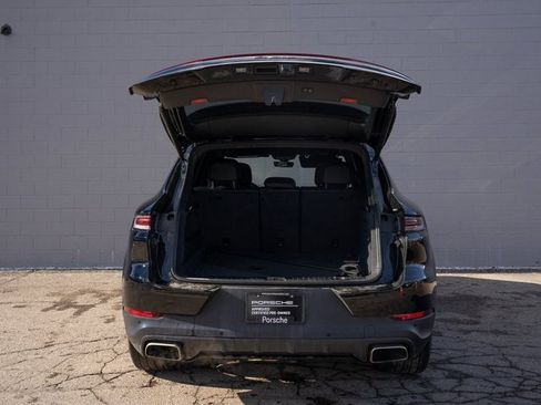 Certified 2024 Porsche Cayenne image 14
