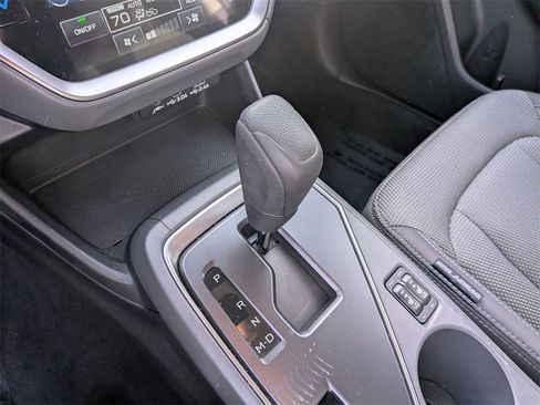 Used 2024 Subaru Crosstrek 2.0i Premium image 19