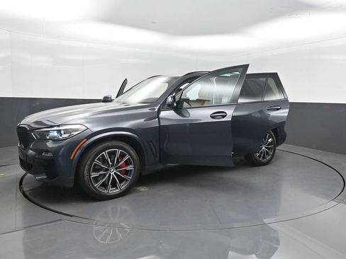 Used 2021 BMW X5 xDrive40i AWD/4WD image 39