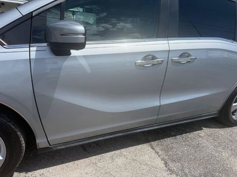 Used 2018 Honda Odyssey EX-L image 17