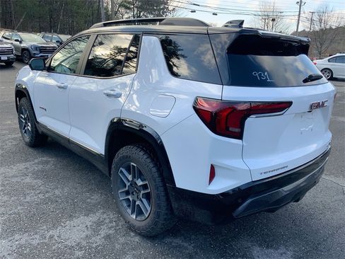 New 2026 GMC Terrain AT4 w/ Technology Package II image 37
