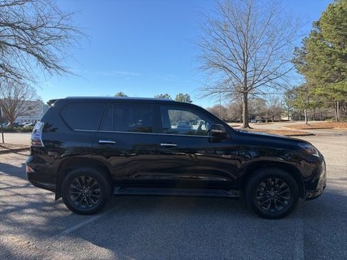 Used 2023 Lexus GX 460 Premium image 5
