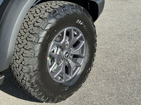 New 2025 Ford Bronco Badlands AWD/4WD image 13