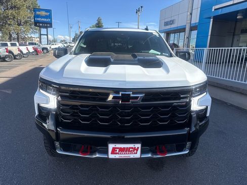 Used 2024 Chevrolet Silverado 1500 ZR2 w/ Technology Package AWD/4WD image 8