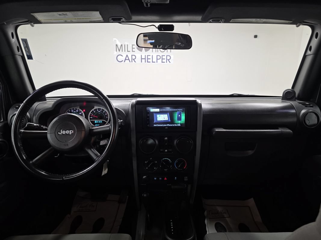 Used 2010 Jeep Wrangler Unlimited Rubicon w/ Dual Top Group AWD/4WD image 18