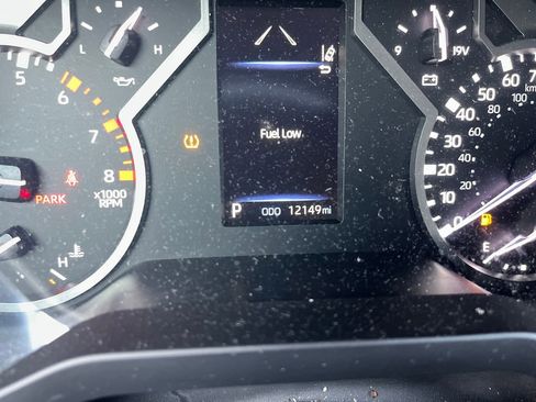 Certified 2025 Toyota Tundra SR5 w/ SR5 Convenience Package image 33